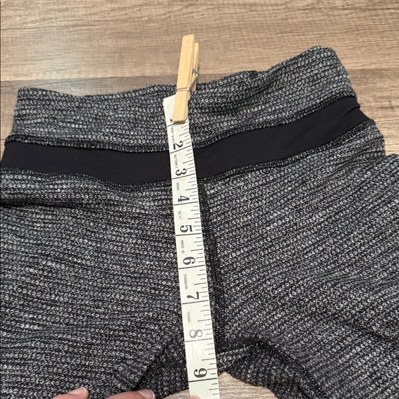 Lululemon Skinny Groove Pant Leggings, Size 2 - Picture 8 of 12